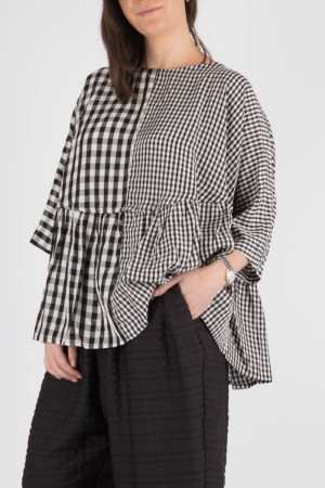 ks220122 - Kedem Sasson Tunic @ Walkers.Style buy women's clothes online or at our Norwich shop.