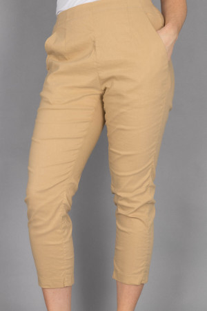 rh230119 - Rundholz Trousers @ Walkers.Style buy women's clothes online or at our Norwich shop.