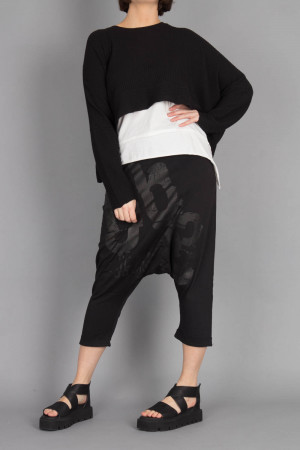 sb230170 - StudioB3 Berrmu Low Crotch Trousers @ Walkers.Style buy women's clothes online or at our Norwich shop.