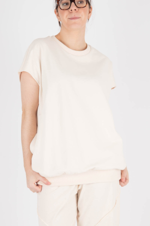 so230231 - Soh Top @ Walkers.Style buy women's clothes online or at our Norwich shop.