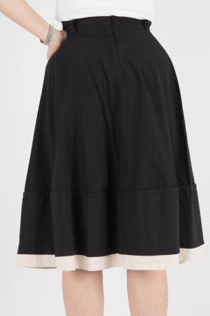 lb230249 - Lurdes Bergada Skirt @ Walkers.Style buy women's clothes online or at our Norwich shop.