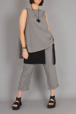 pl230309 - PLU C Top @ Walkers.Style buy women's clothes online or at our Norwich shop.