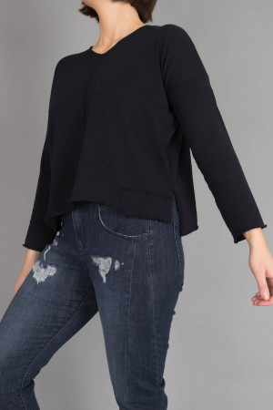 mj230360 - M J Watson V Neck Pullover @ Walkers.Style buy women's clothes online or at our Norwich shop.