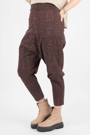 rh235177 - Rundholz Trousers @ Walkers.Style buy women's clothes online or at our Norwich shop.