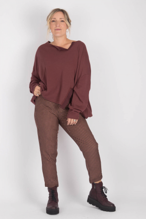 rh235269 - Rundholz Trousers @ Walkers.Style buy women's clothes online or at our Norwich shop.