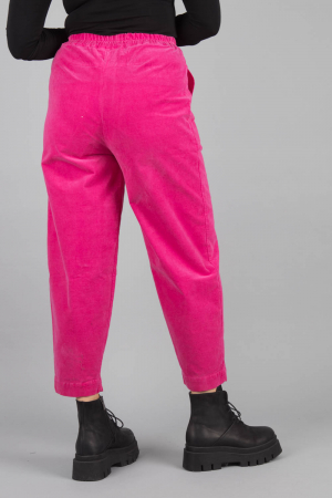 hw235336 - Hannoh Wessel Pedra Velvet Pants @ Walkers.Style buy women's clothes online or at our Norwich shop.