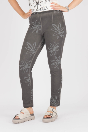 rh240093 - Rundholz Trousers @ Walkers.Style buy women's clothes online or at our Norwich shop.