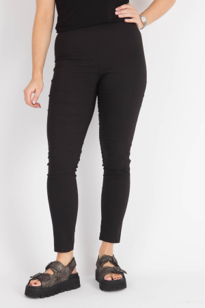 rh240198 - Rundholz Trousers @ Walkers.Style buy women's clothes online or at our Norwich shop.