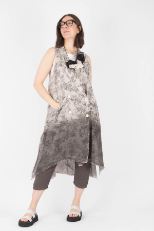 st240306 - Sanctamuerte Gilet @ Walkers.Style women's and ladies fashion clothing online shop